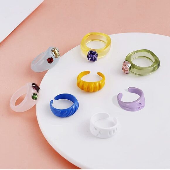 NWT Wool + Pepper Co. Resin Rhinestone Ring Set (15 Rings) - Picture 6 of 6